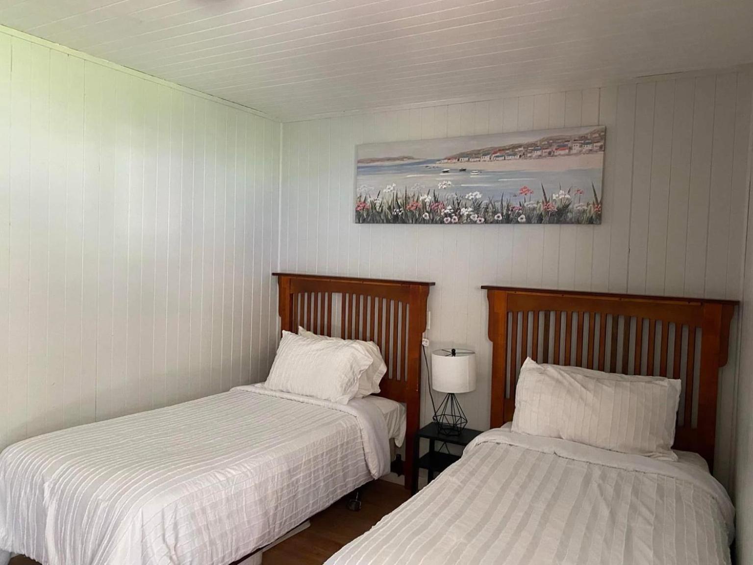 Merland Park Minnow Motel Picton Exteriör bild